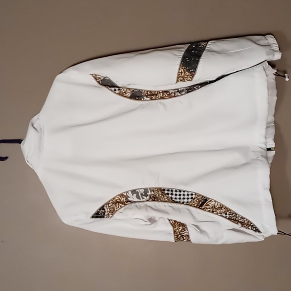 Threehearts Full Zip White w Paisley Patterned Trim, Front Pocketed Jacket XL - Picture 2 of 10